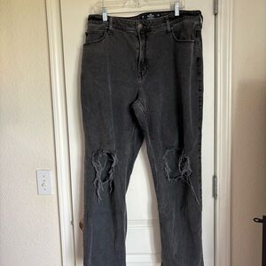 Hollister Women’s Black Distressed Knee Ultra High Rise Dad Jeans - Size 16R